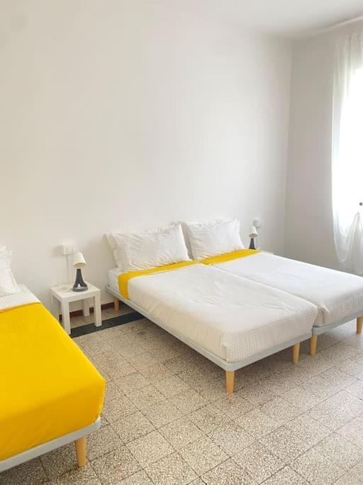 Appartamento Francesca Ad Alba Bagian luar foto