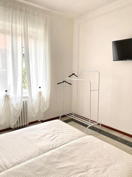 Appartamento Francesca Ad Alba Bagian luar foto